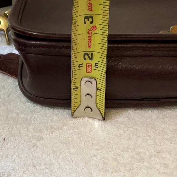 AUTHENTIC COACH CROSSBODY LEATHER CROSSBODY BAG - Picture 7 of 7